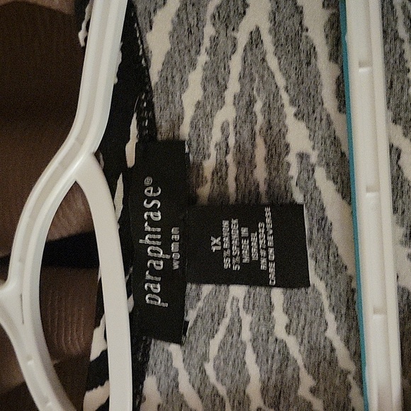 Women's 1X sweater - Picture 3 of 3